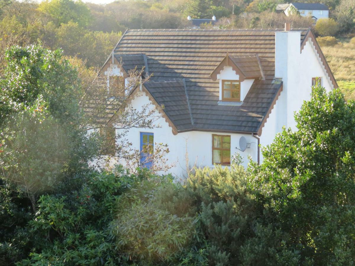 Letterfrack Farm Cottage In Village On A Farm Beside Connemara National Park 외부 사진